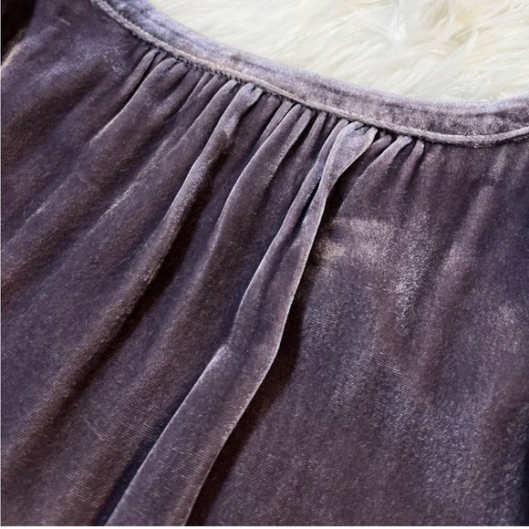 💜❤️ Sundance Velvet Festive top - Picture 5 of 9